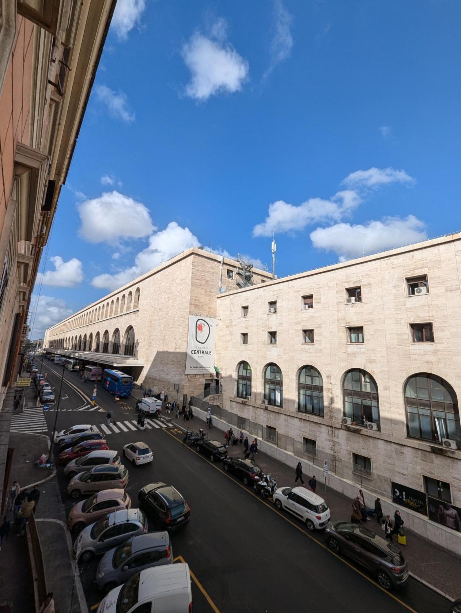 Roomz Romestay Dış mekan fotoğraf